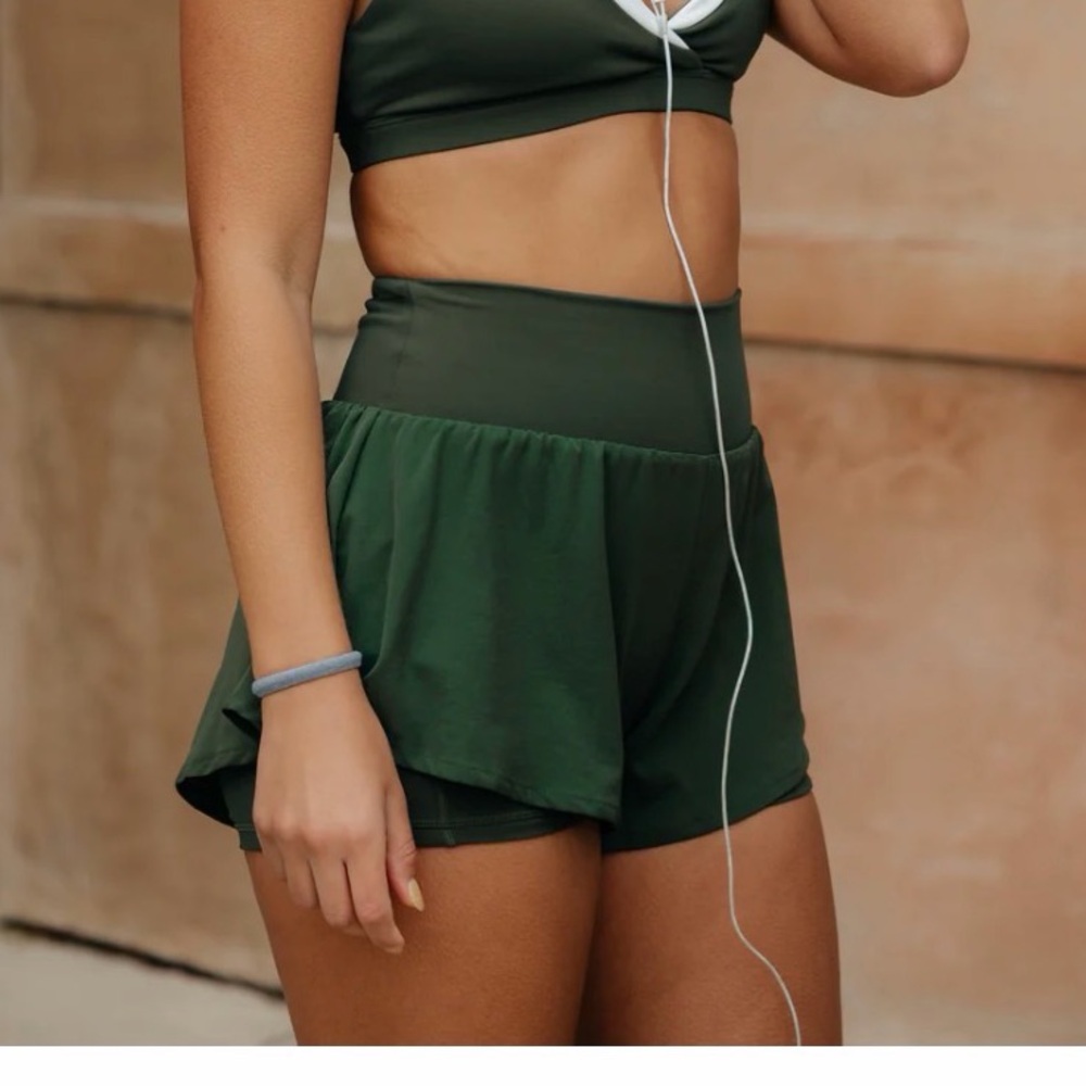 High-Waist Green Women’s Ptula Shorts - Picture 4 of 4